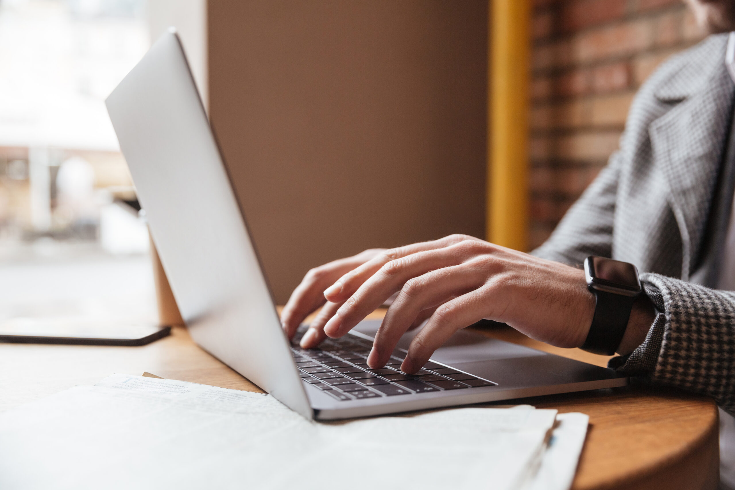 Notebook com inteligência artificial: o que muda nos novos computadores e vale a pena investir?
